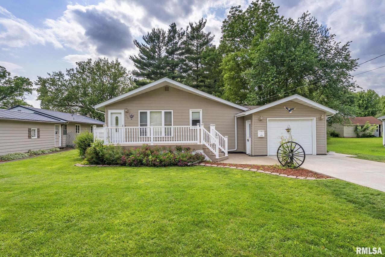 605 SW 5th Ave., Aledo, IL 61231