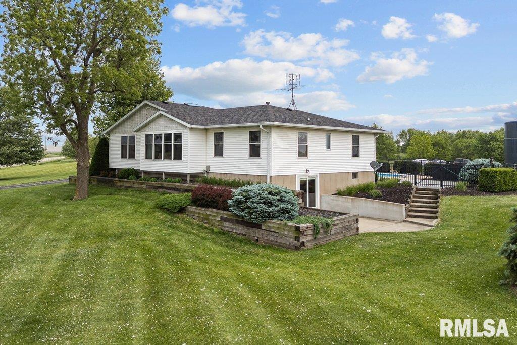 27329 N 2050 Ave., Annawan, IL 61234