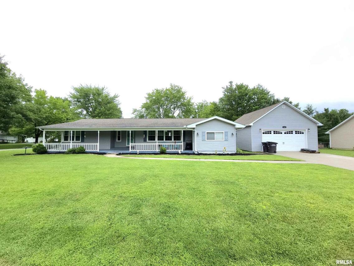 1401 Glopen Rd., Carbondale, IL 62901