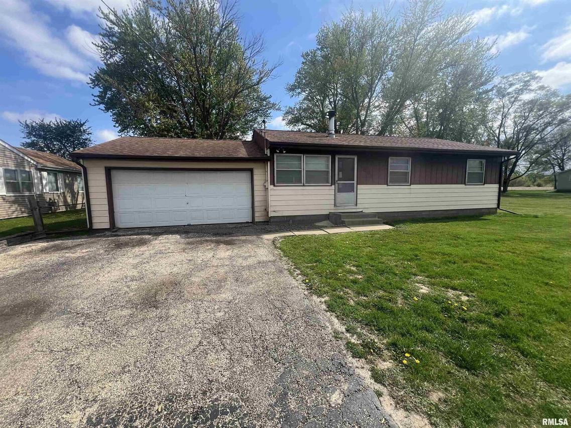 10167 Wolf Rd., Geneseo, IL 61254