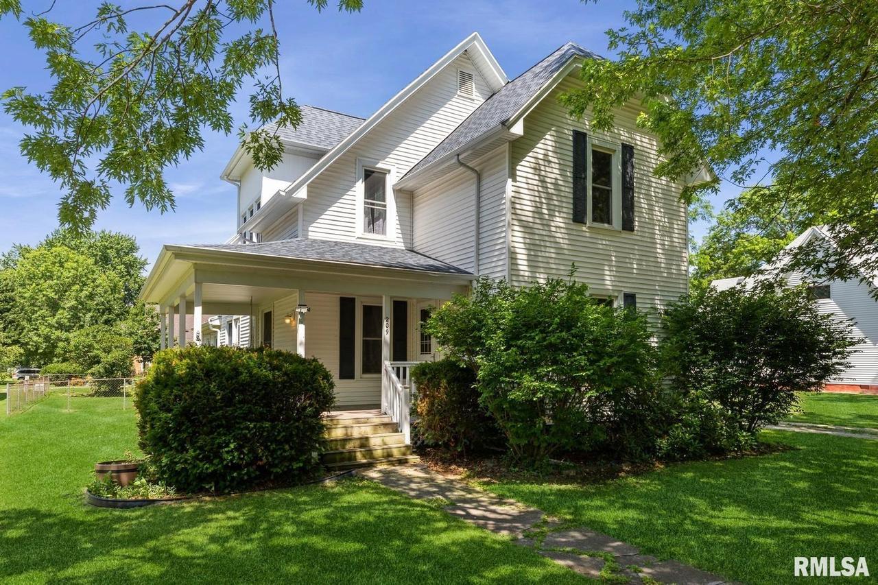 209 N Main St., Alexis, IL 61412