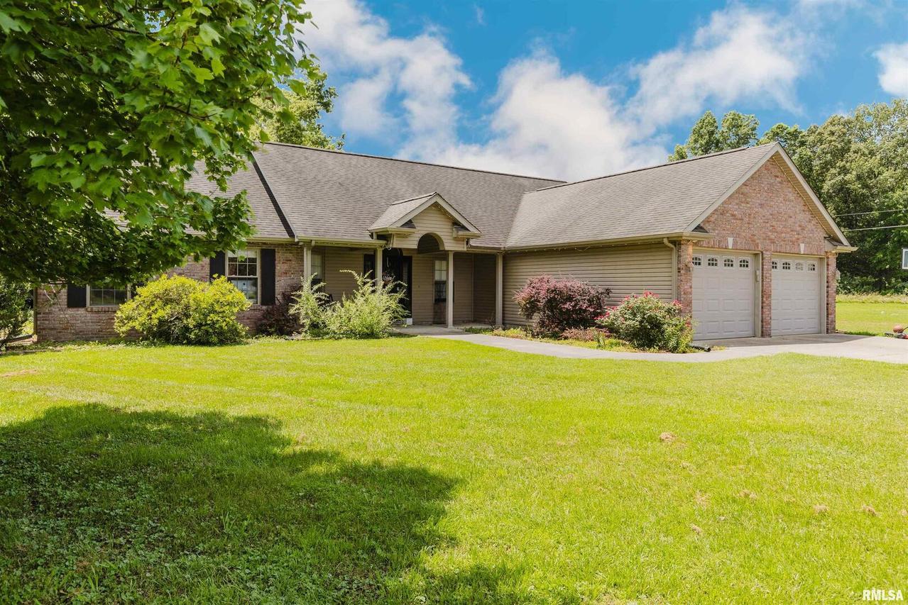 14749 Followell Dr., Marion, IL 62959