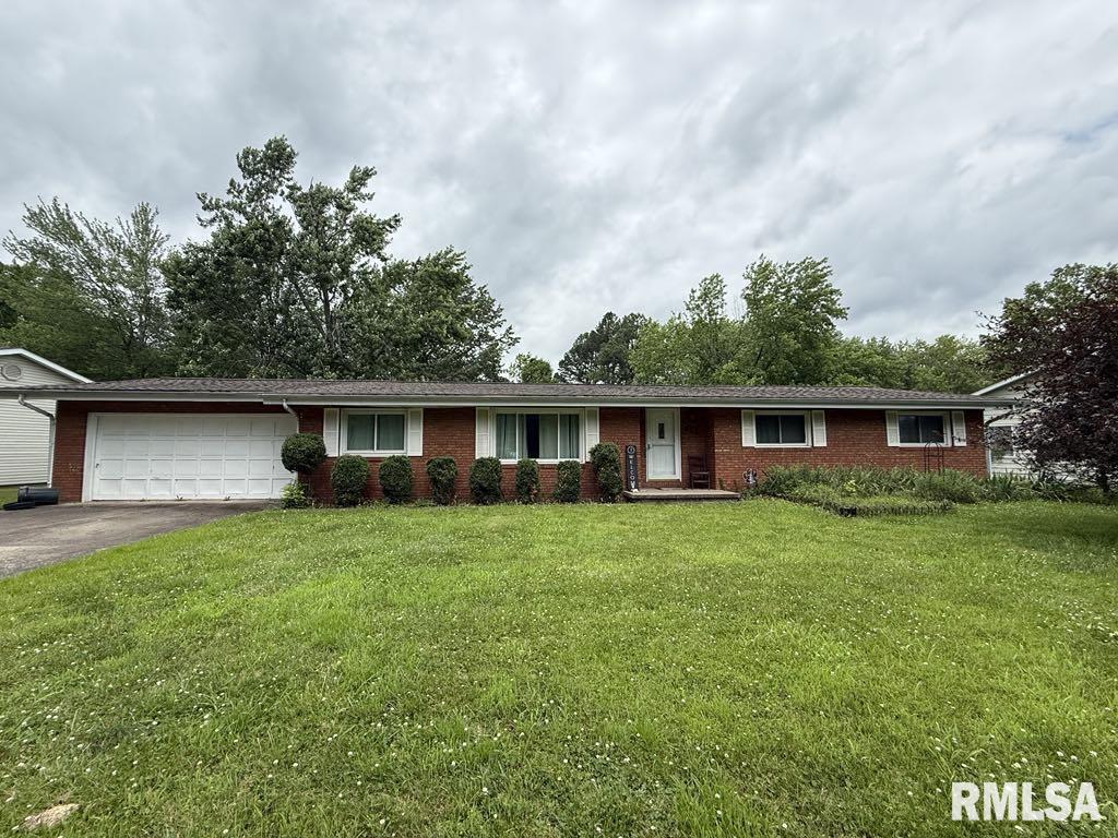 825 Melody Ln., Herrin, IL 62948