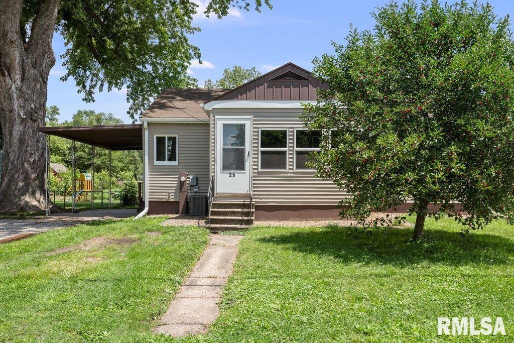 25 184th St., Barstow, IL 61236