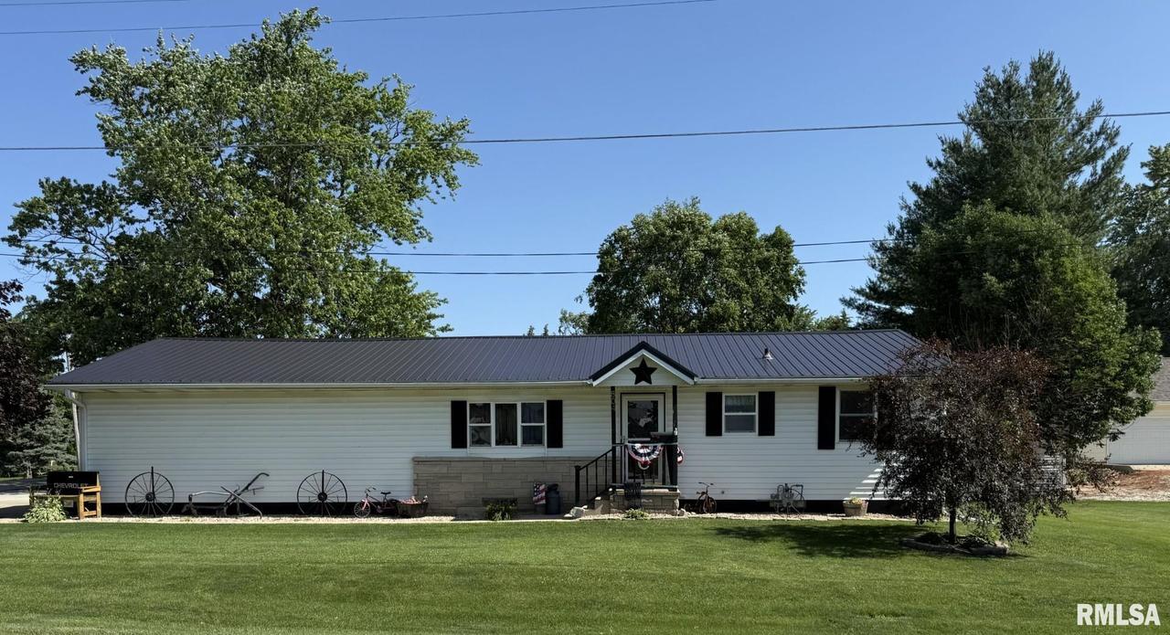 804 SE 1st St., Galva, IL 61434