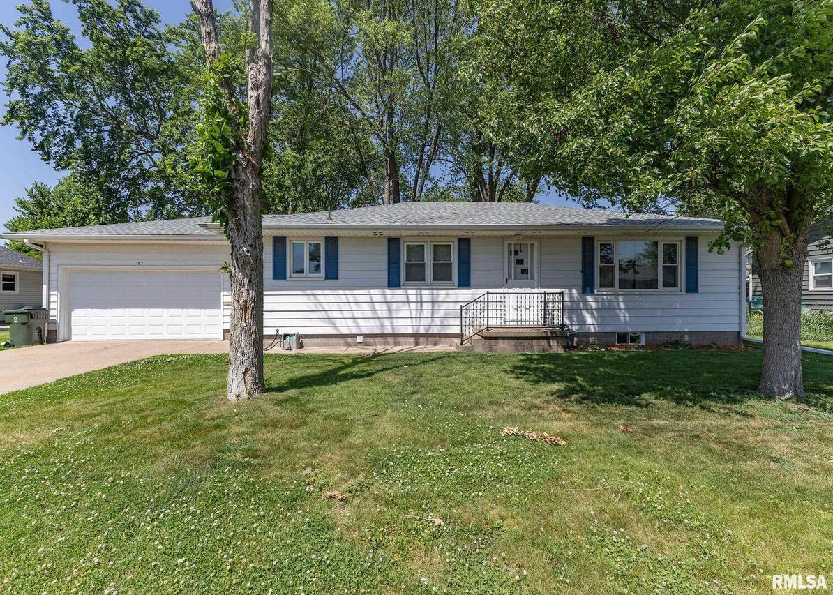 831 S Olive St., Geneseo, IL 61254