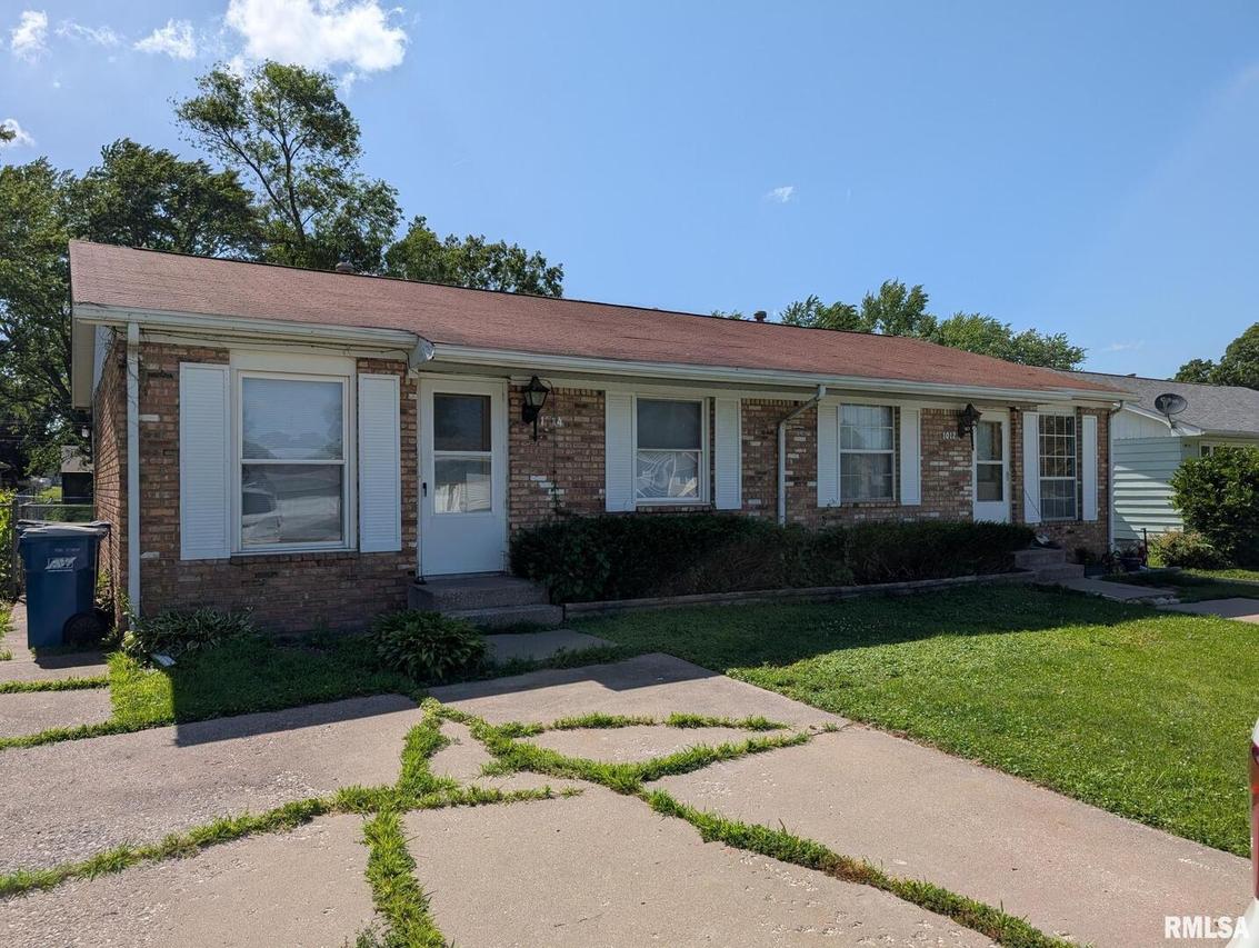 1012 & 1014 12th St., Silvis, IL 61282