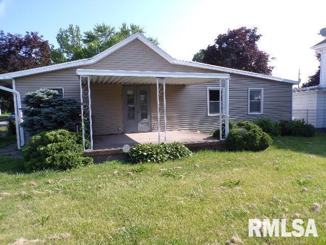 405 3rd St., Moline, IL 61265