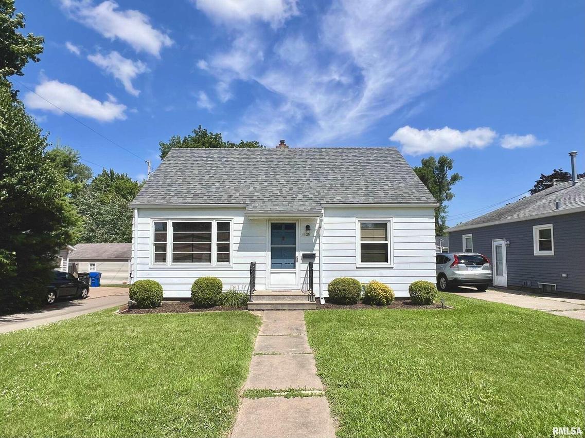 1130 53rd St., Moline, IL 61265