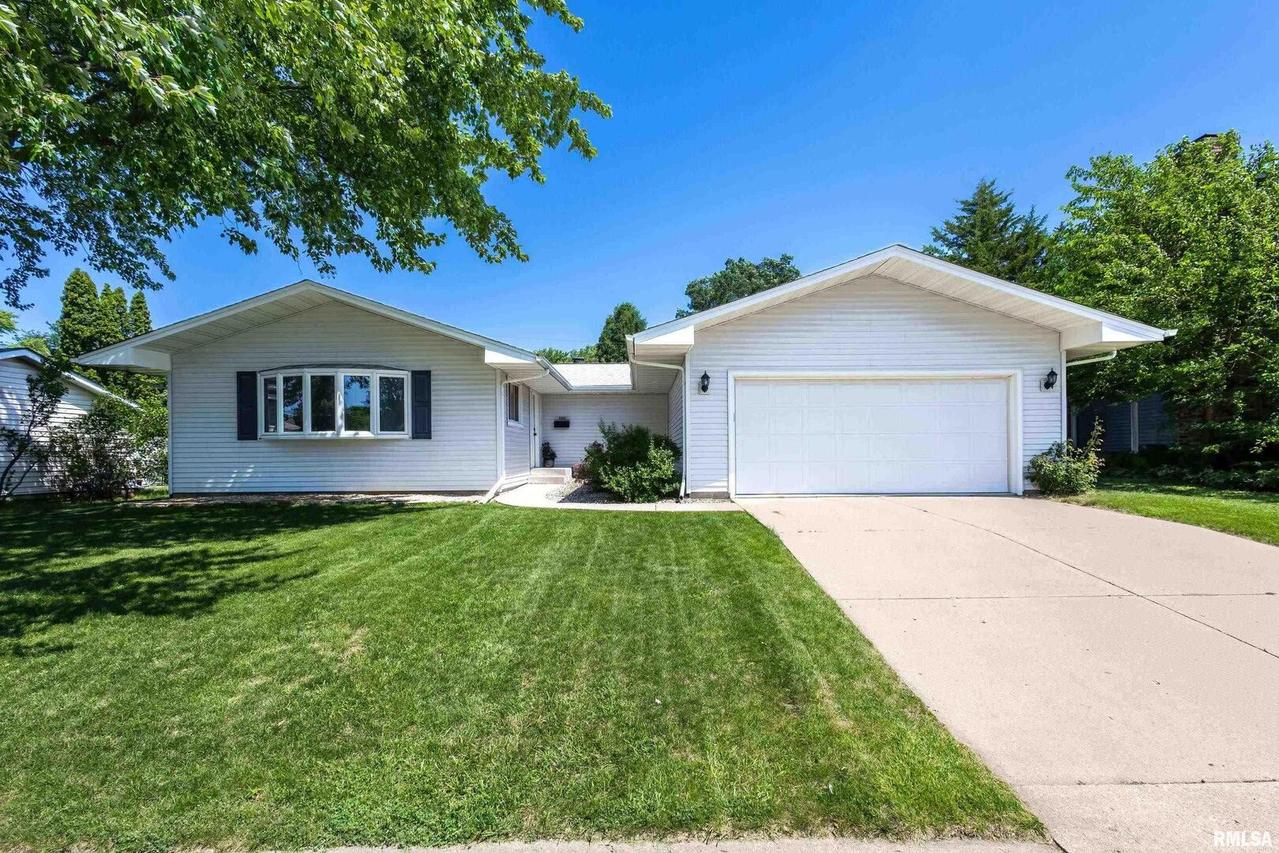 3413 35th Ave., Moline, IL 61265