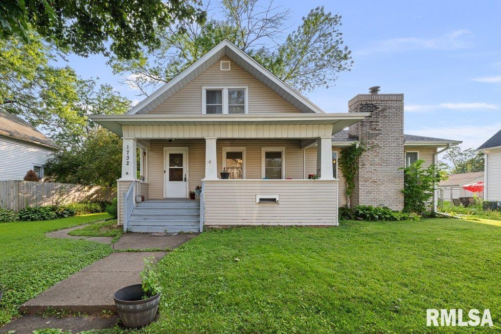 1732 36th St., Rock Island, IL 61201
