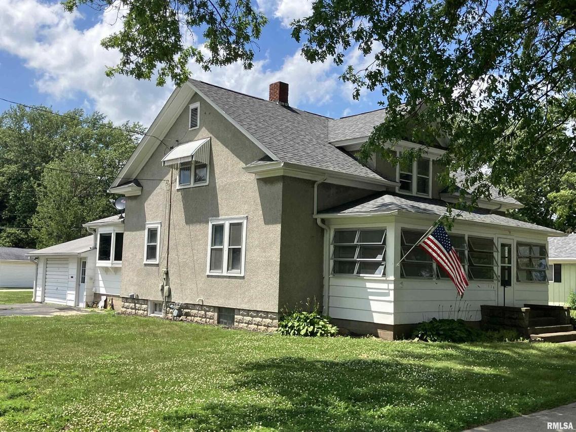 114 S State St., Annawan, IL 61234