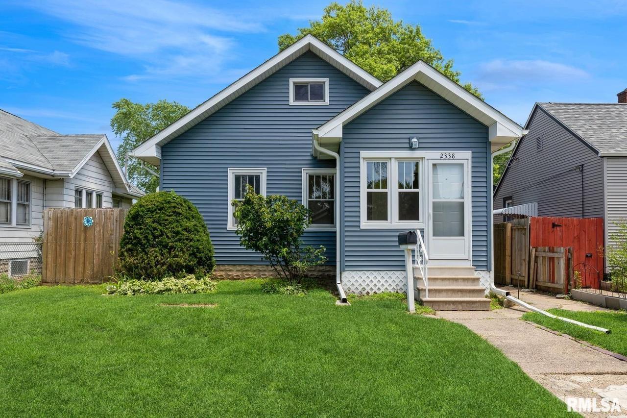 2338 31st St., Moline, IL 61265