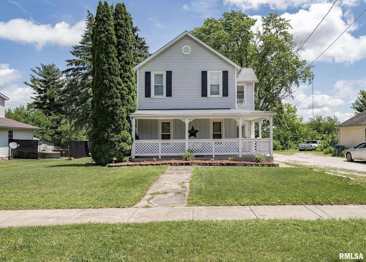 108 N Poplar St., Cambridge, IL 61238