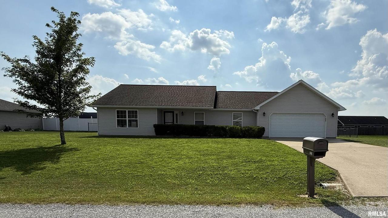11279 Nora Ln., Carterville, IL 62918