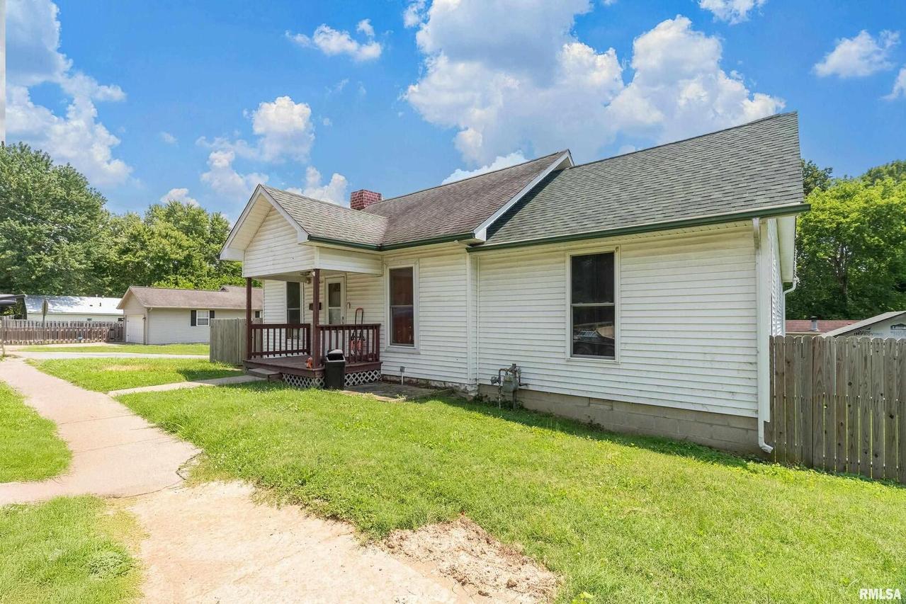 503 W Idaho Ave., Carterville, IL 62918