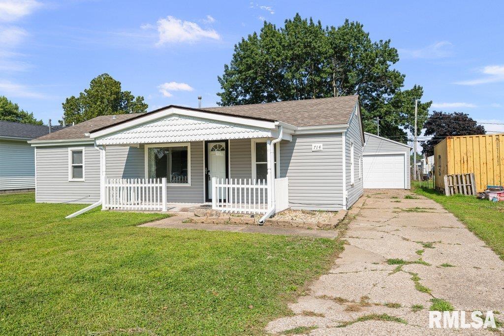 714 4th St., Colona, IL 61241