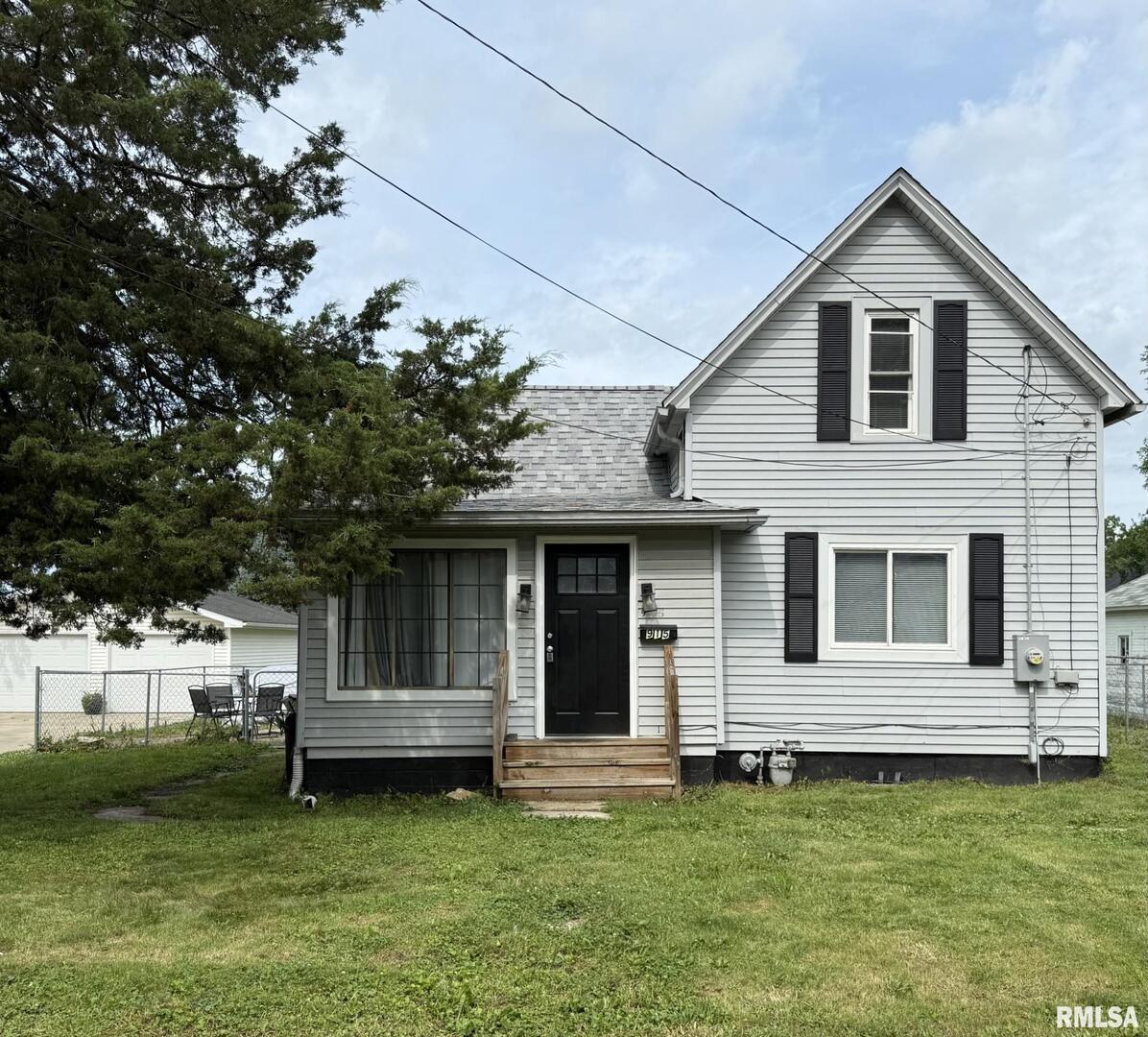 915 N Walnut St., Kewanee, IL 61443