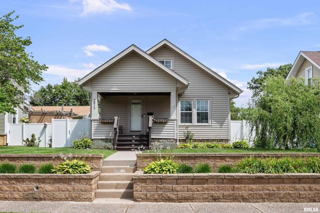 2917 11th Ave. #A, Moline, IL 61265