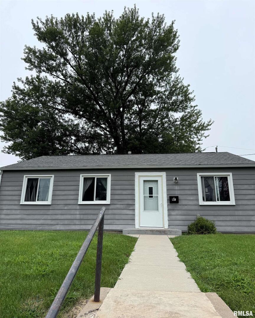 965 41st St., Moline, IL 61265