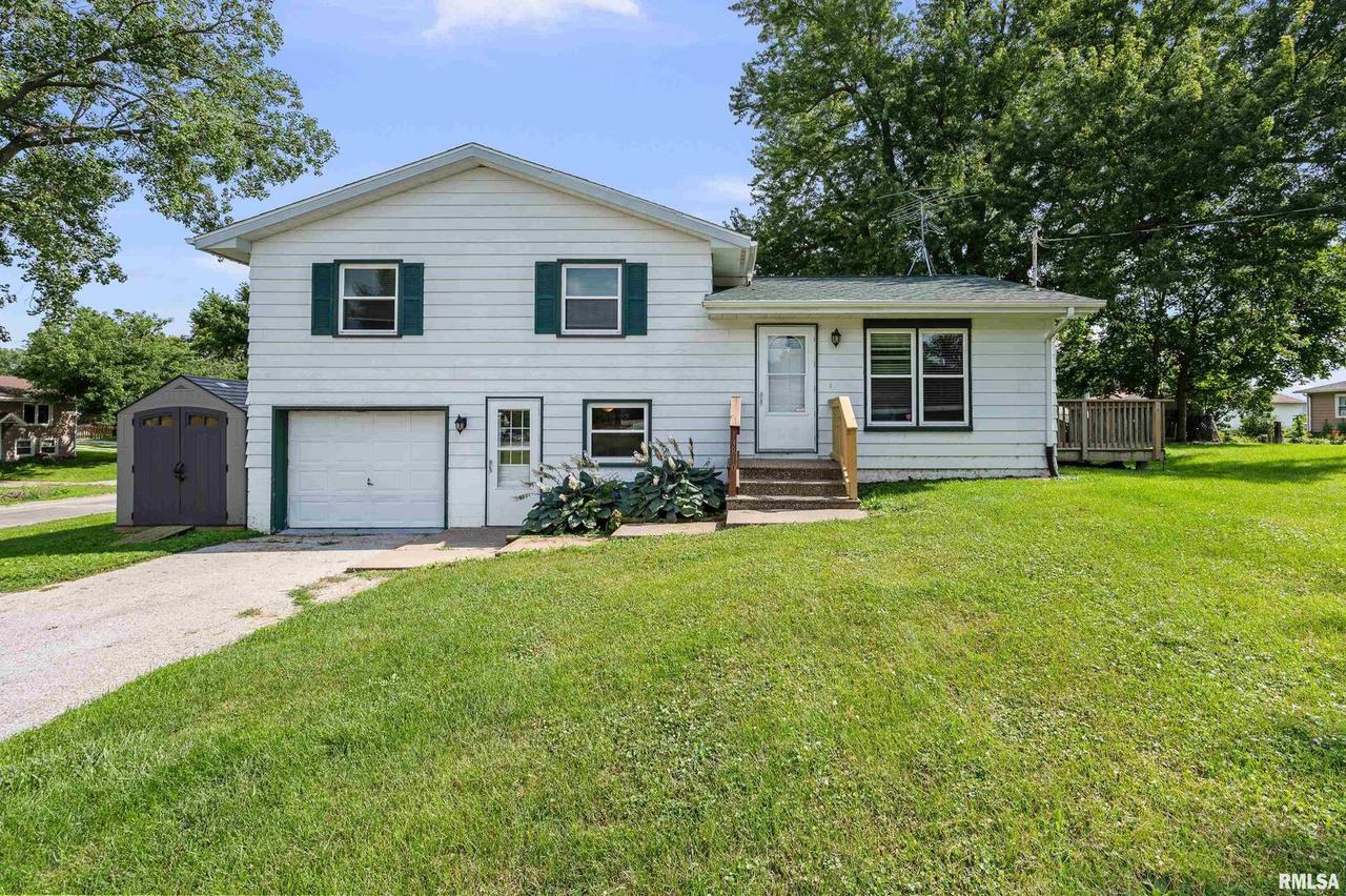 13810 W 136th Ave., Taylor Ridge, IL 61284