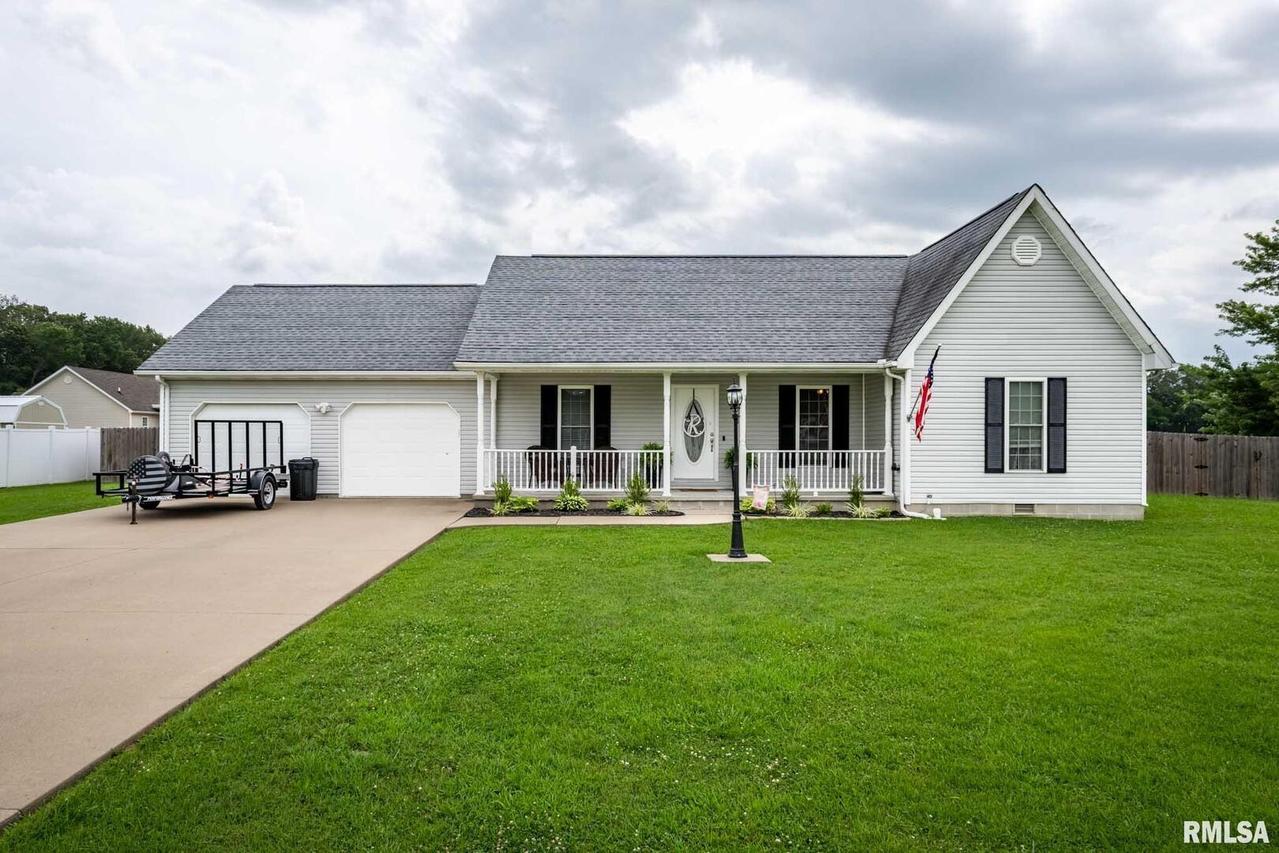 2302 Maria Dr., Herrin, IL 62948