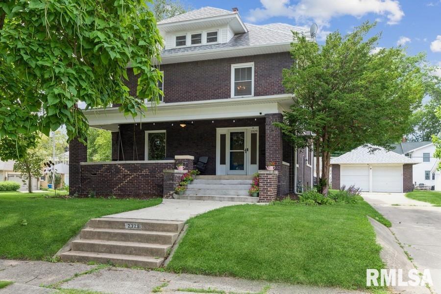 2329 13th St., Moline, IL 61265