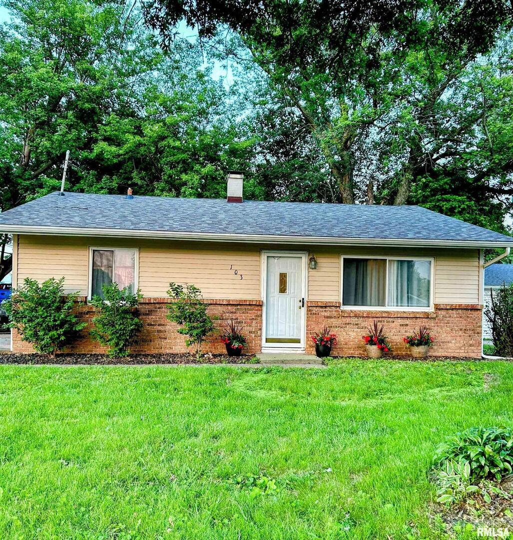 103 W 5th St., Coal Valley, IL 61240