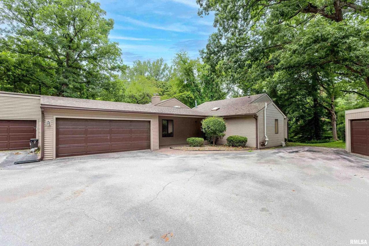 3624 38th St. #7, Rock Island, IL 61201