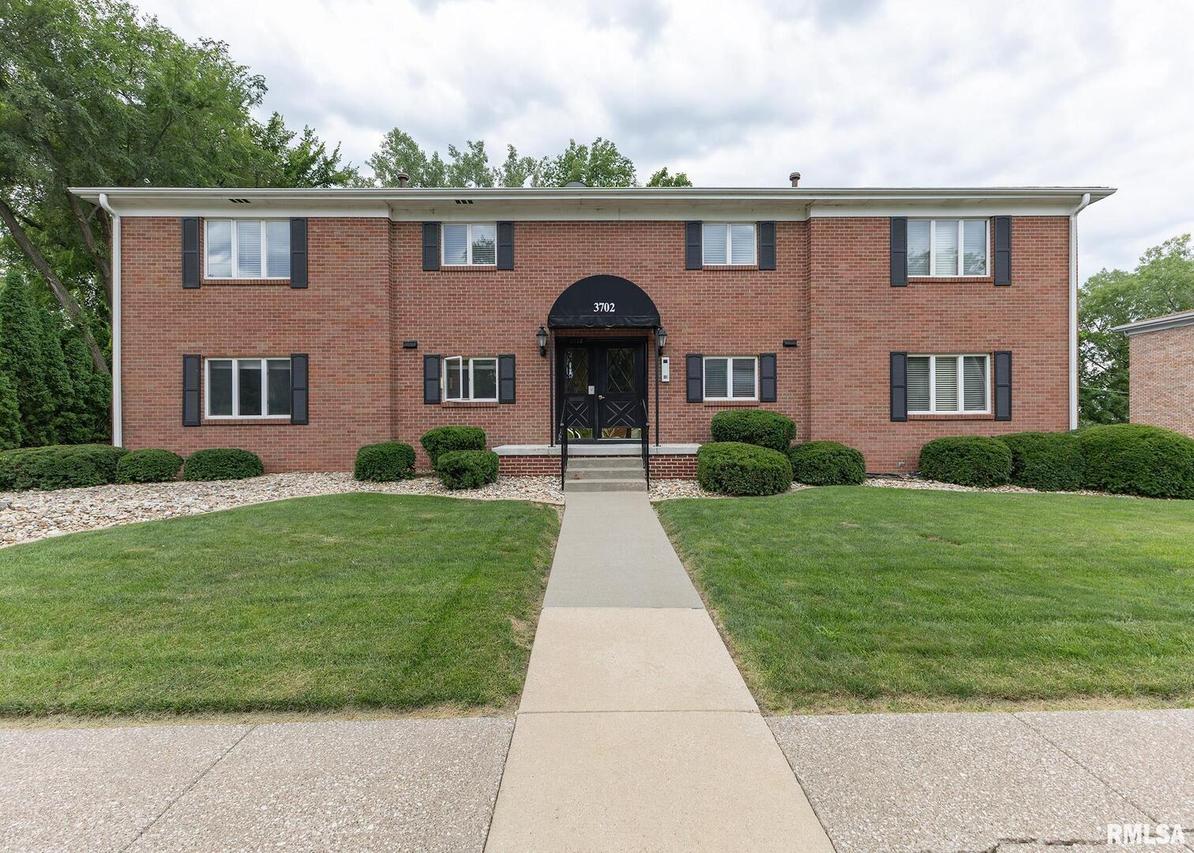 3702 37th Ave. #2, Moline, IL 61265