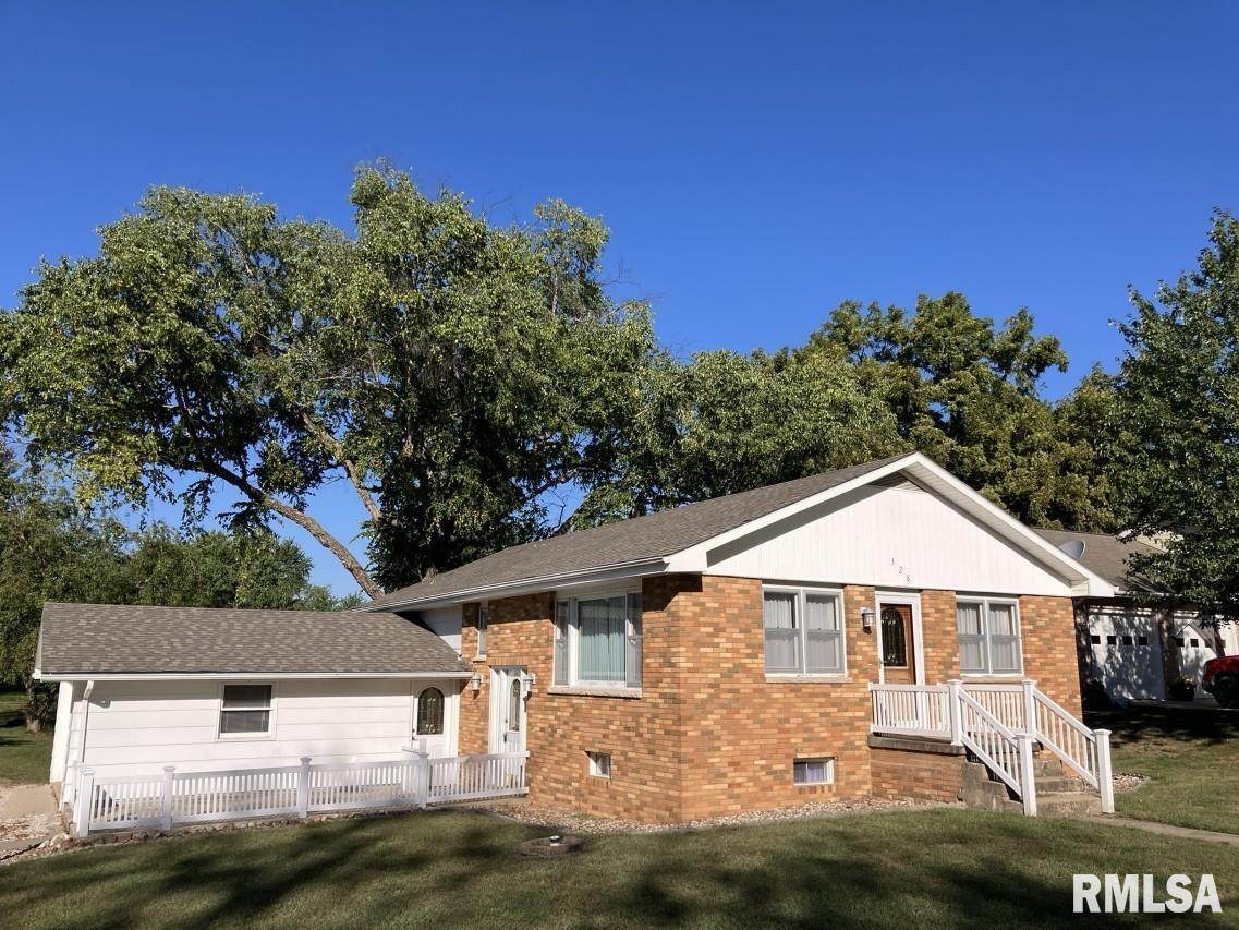 328 N Illinois St., Camp Point, IL 62320