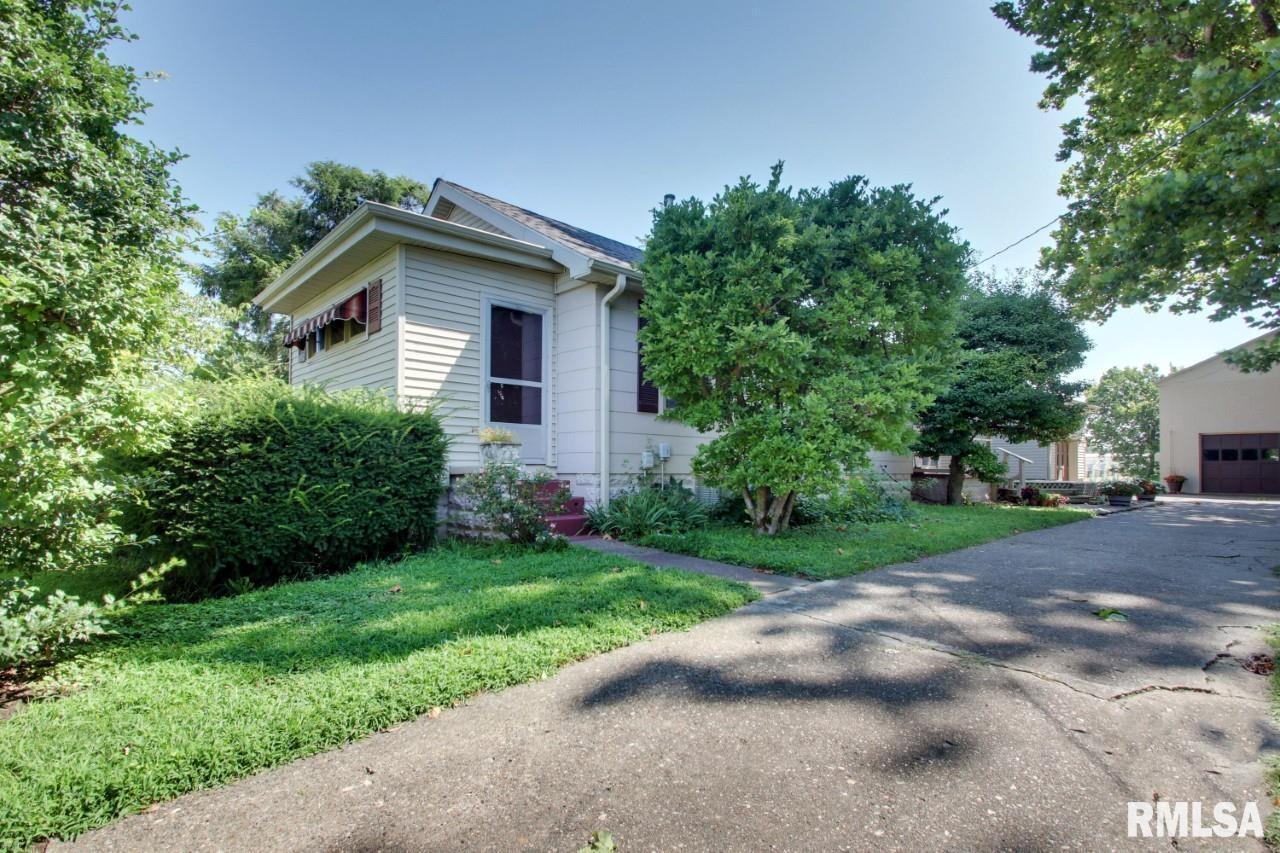 3322 N 12th St., Quincy, IL 62305