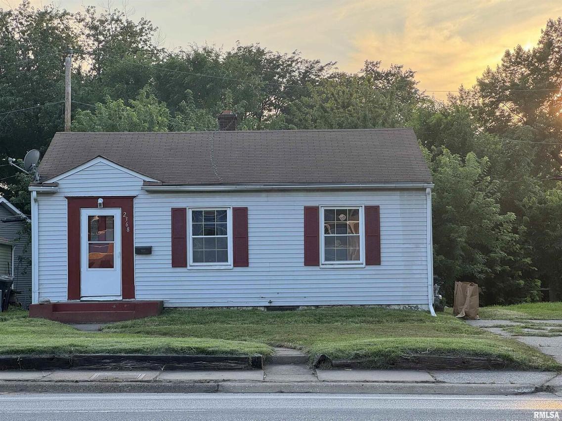 2368 11th St., Rock Island, IL 61201