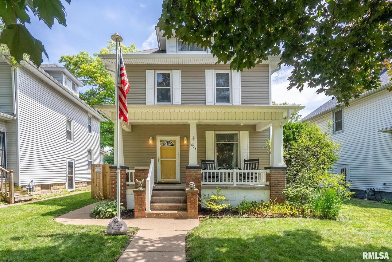 1808 13th St., Moline, IL 61265