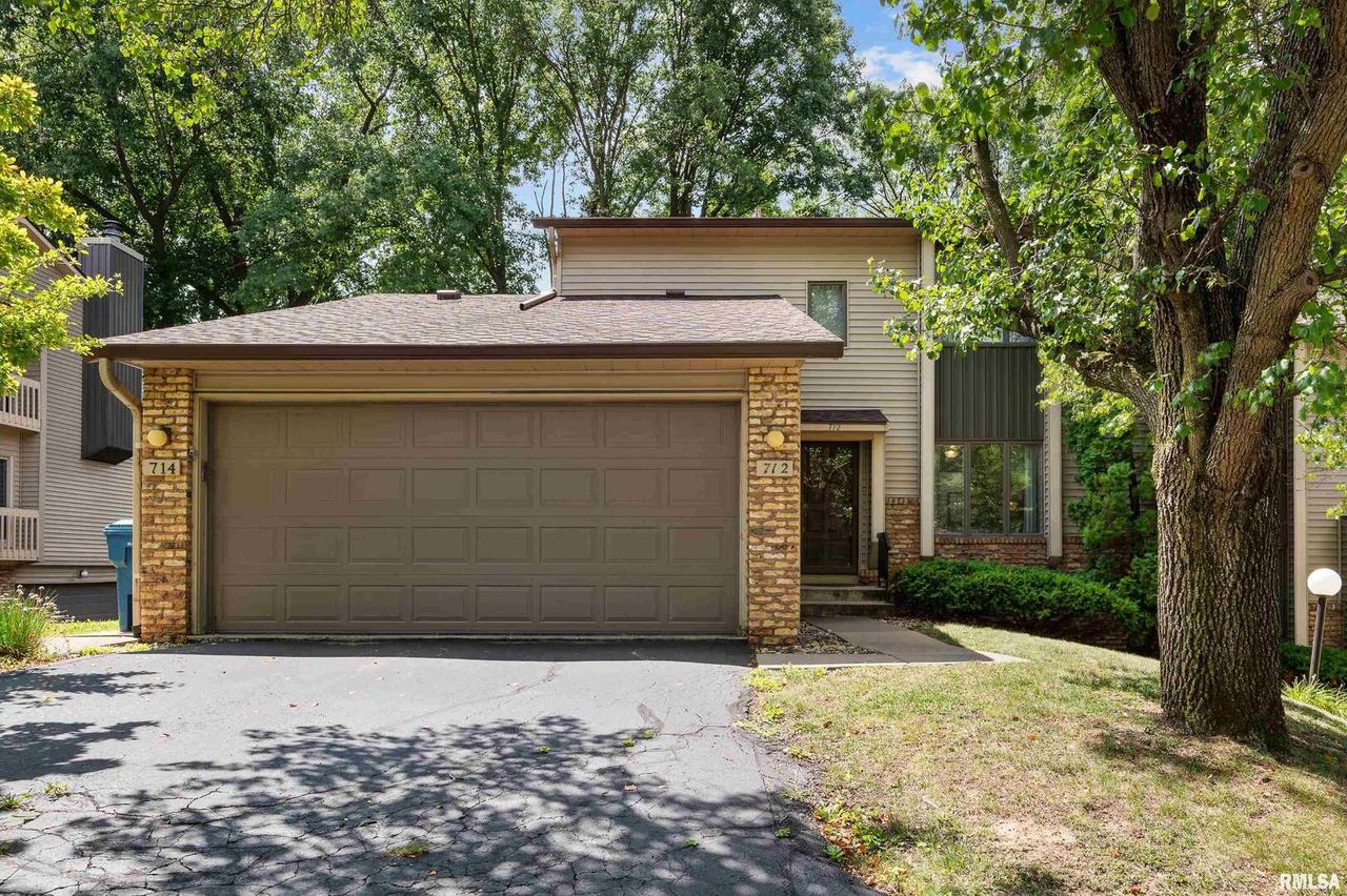 712 51st Ave., East Moline, IL 61244