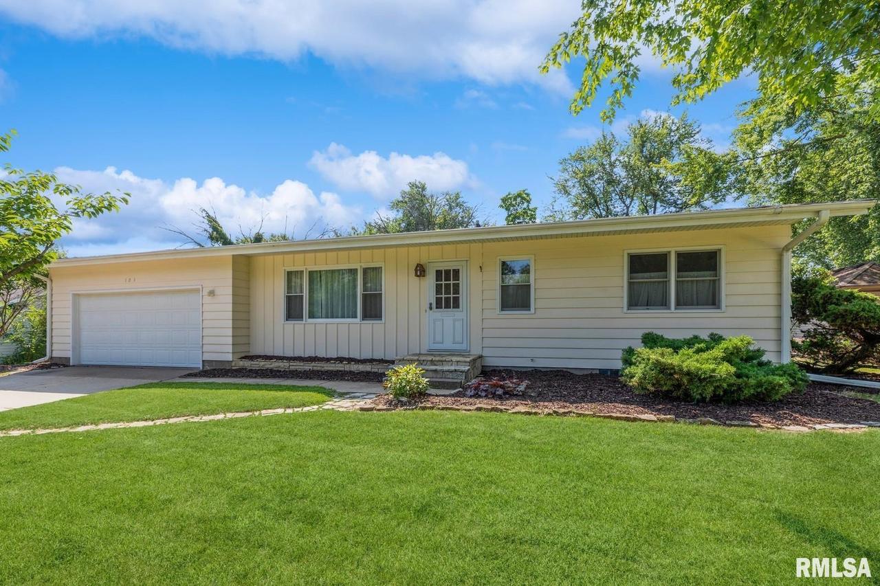 103 Riverview Dr., Albany, IL 61230