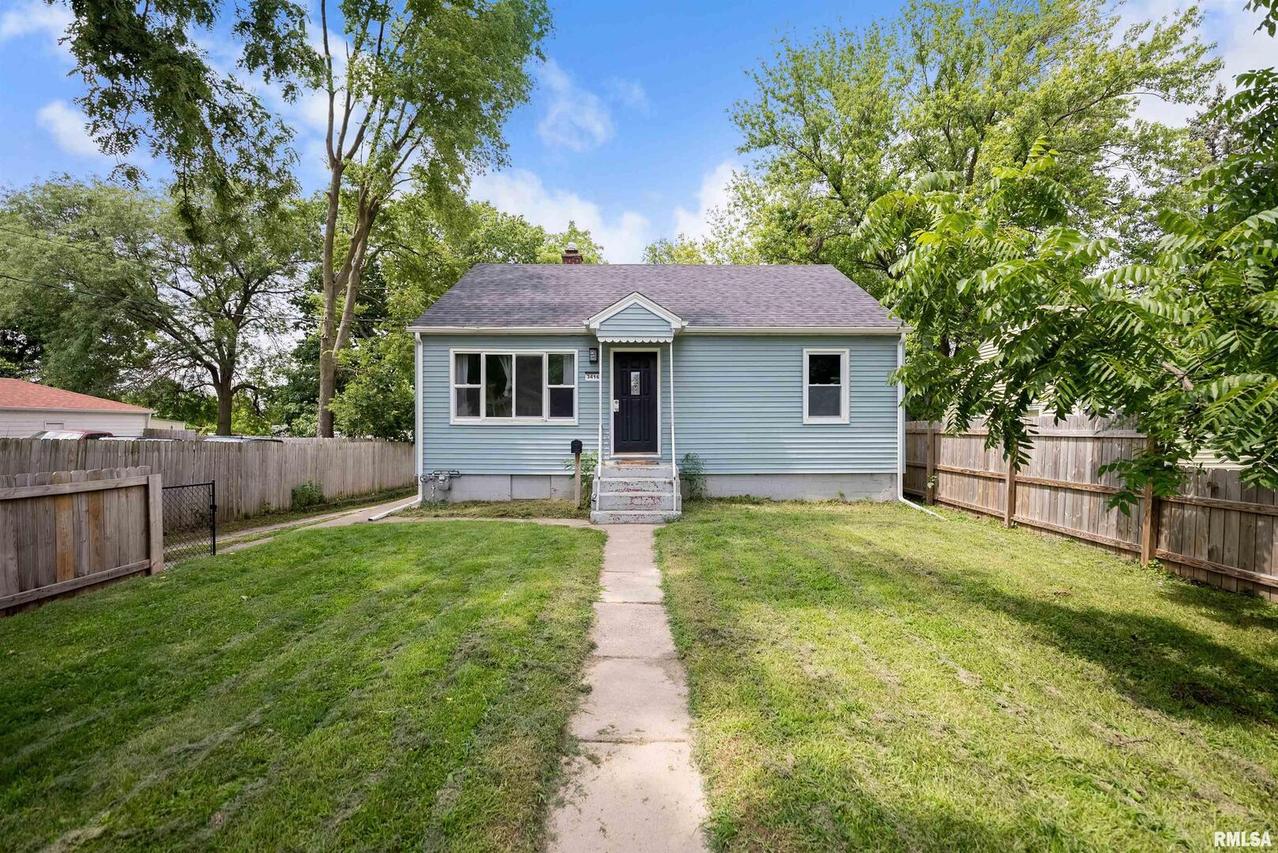 3416 9th St., Rock Island, IL 61201