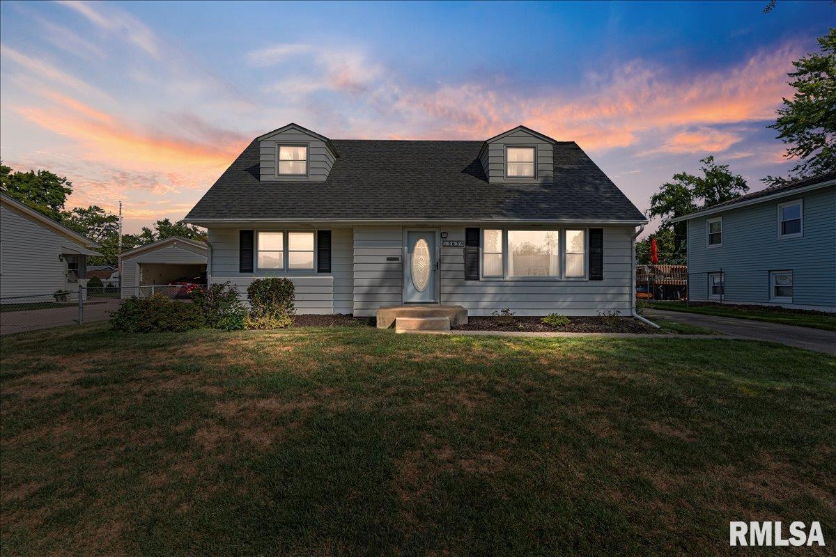 563 33rd Ave., East Moline, IL