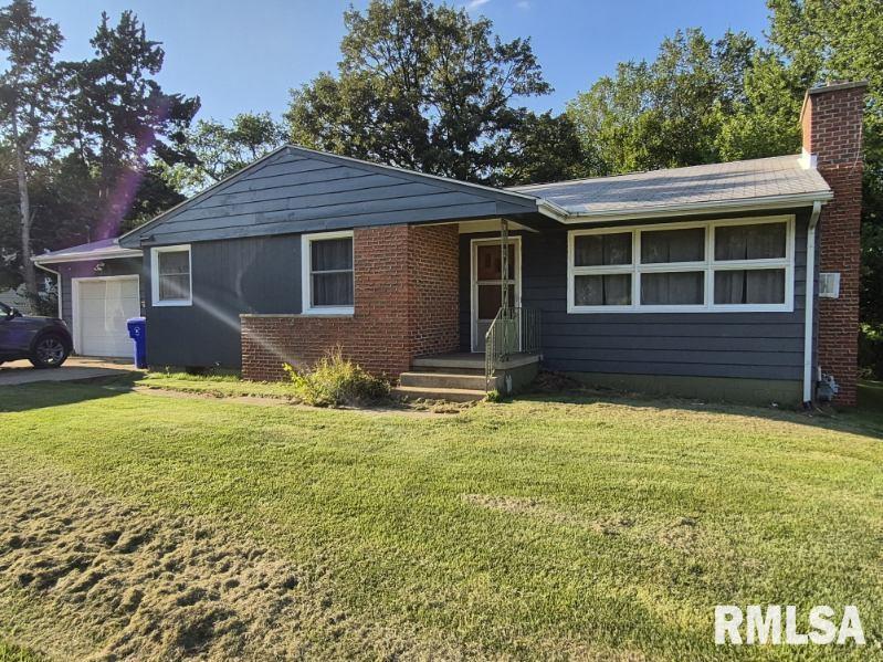 216 Hillcrest Dr., Kewanee, IL 61443