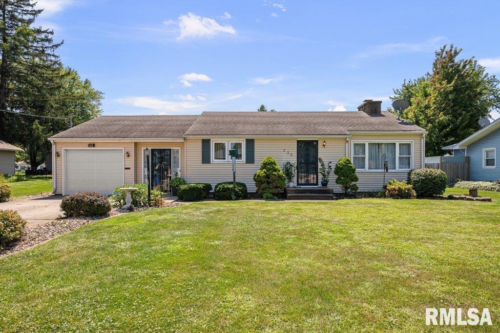 335 E College St., Kewanee, IL 61443