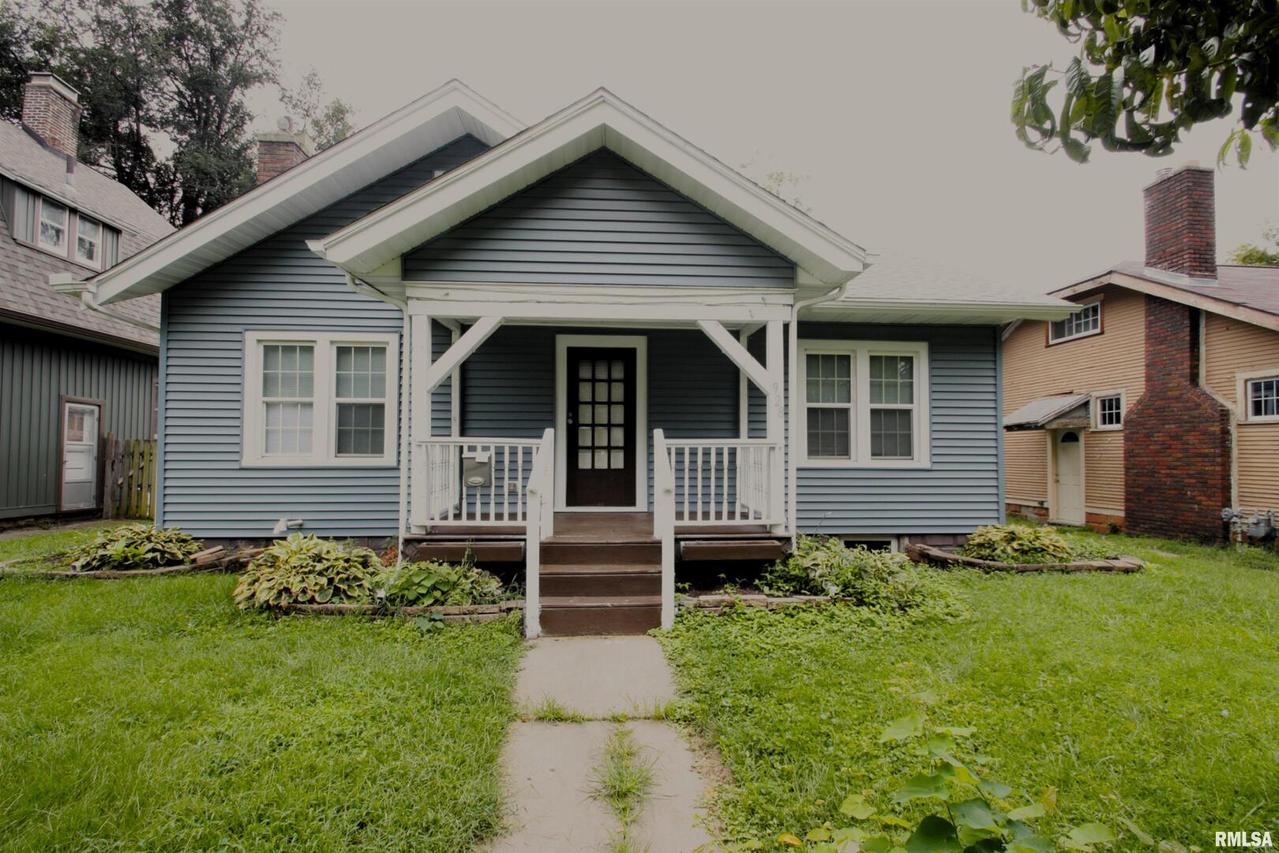 928 21st St., Rock Island, IL 61201