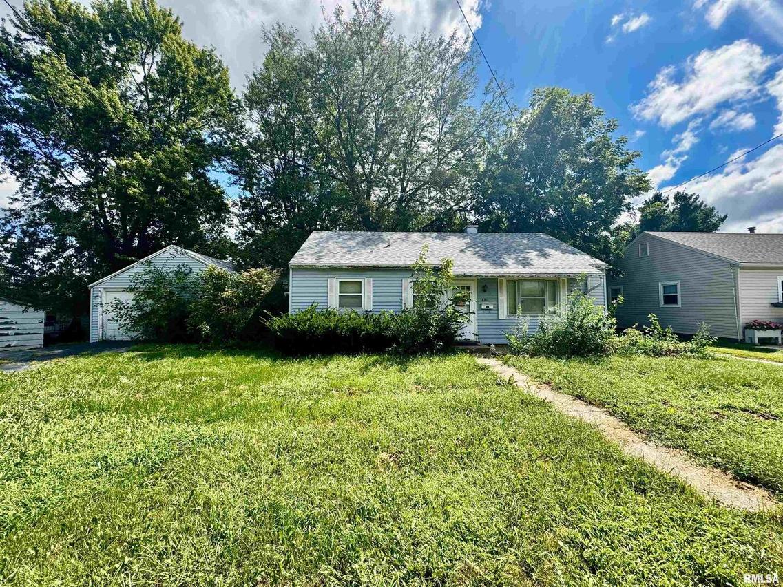 681 S Farnham St., Galesburg, IL 61401