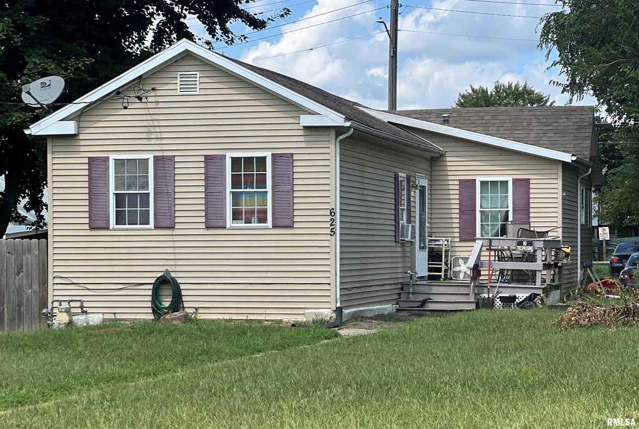 625 Payson Ave., Quincy, IL 62301