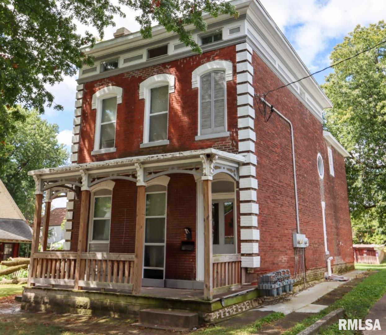 713 N 6th St., Quincy, IL 62301