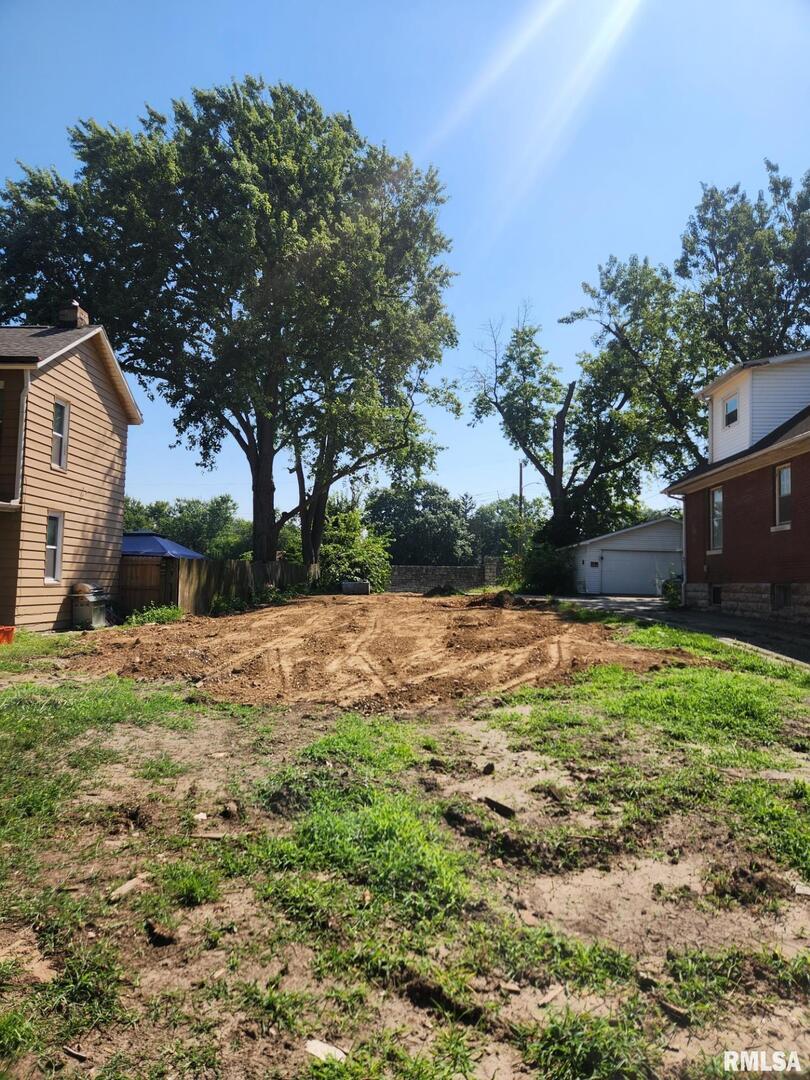 311 S 14th St., Quincy, IL 62301