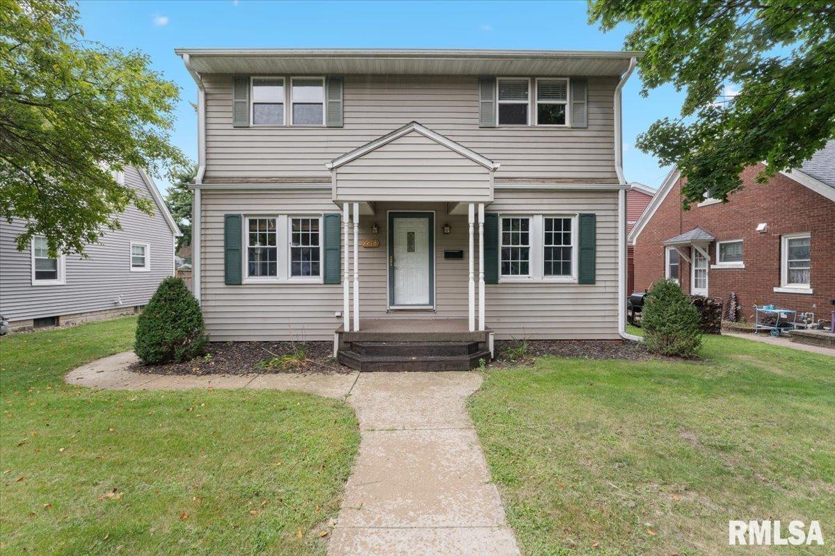 2218 11th Ave., Moline, IL