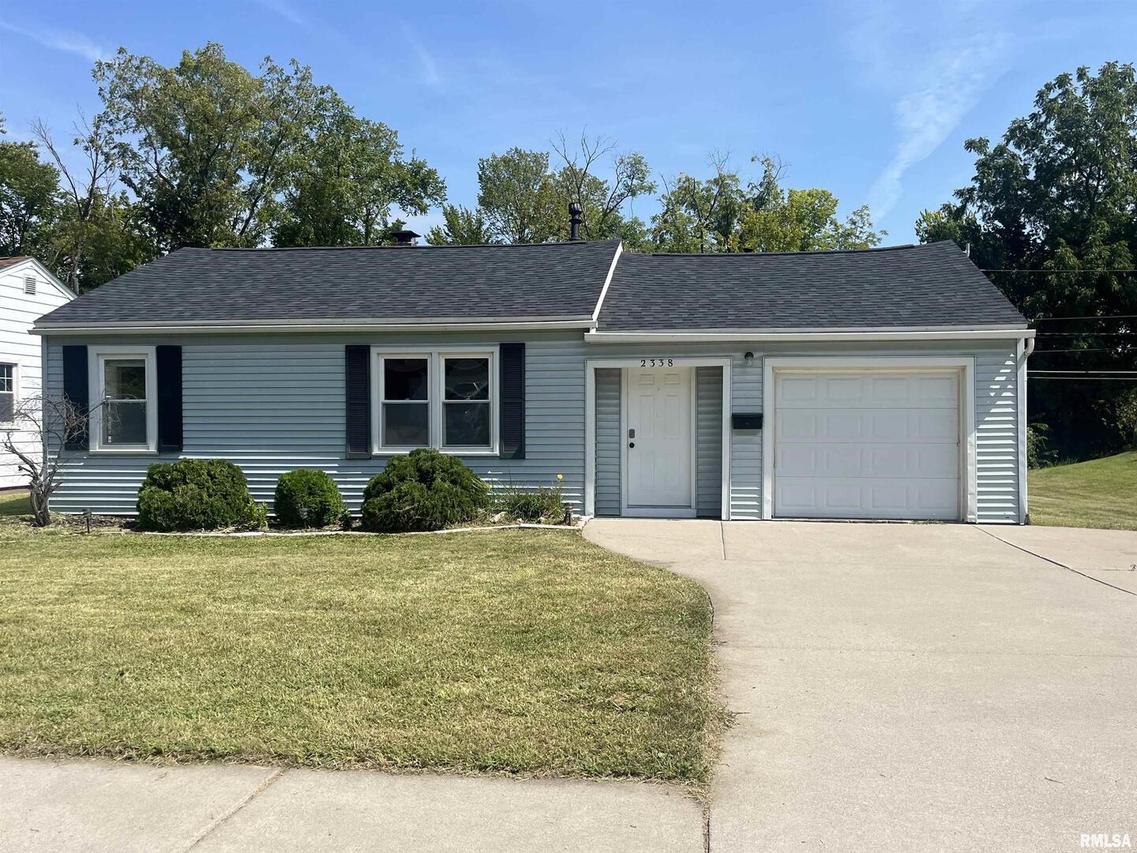 2338 48th St., Moline, IL 61265
