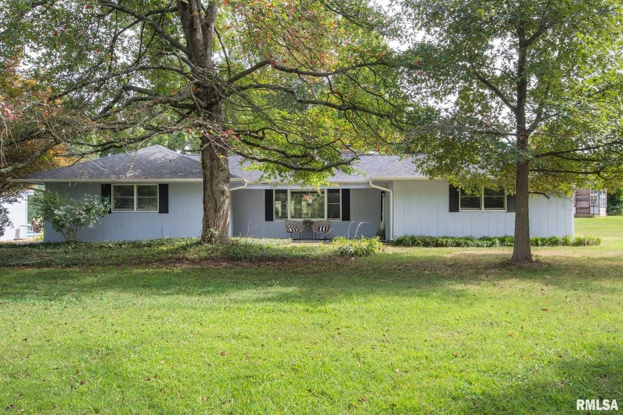 192 Amber Ln., Carbondale, IL 62902