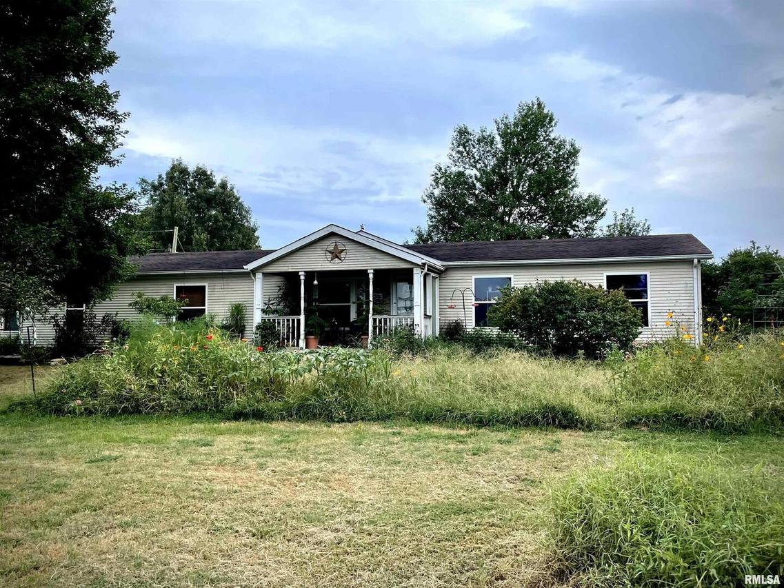 4295 Lick Creek Rd., Buncombe, IL 62912