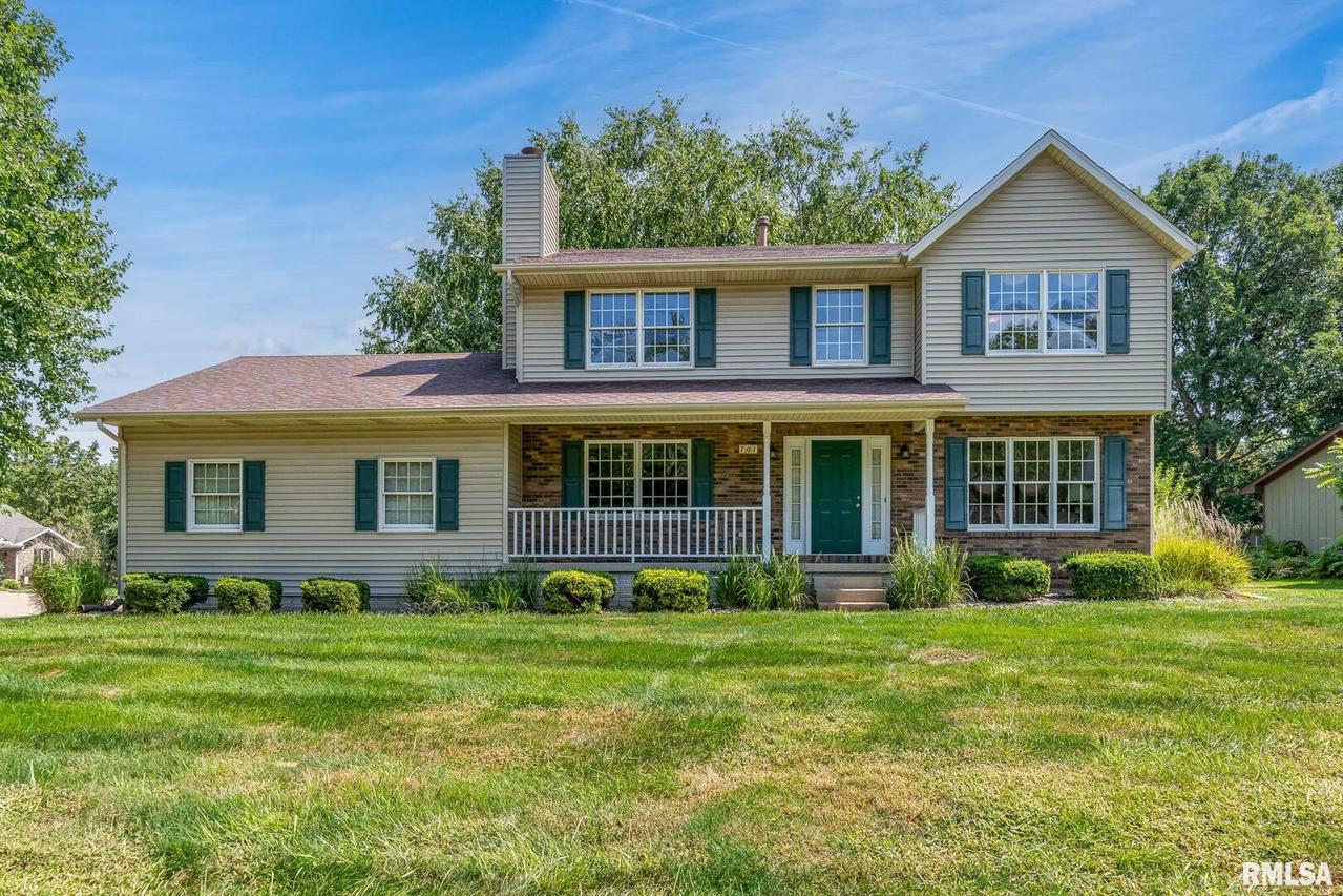 701 E 6th St., Coal Valley, IL 61240